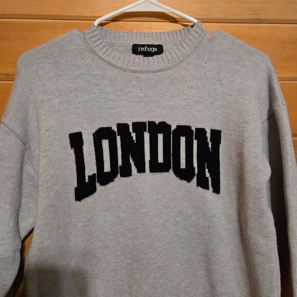 Women's London Pullover Vacation Travel Knit Pullover Crewneck Sweater - Picture 2 of 5